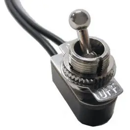 6A Single-Pole/Single-Throw Short Bat Toggle Switch 1