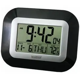 Atomic Digital Wall Clock With Indoor Temperature 1
