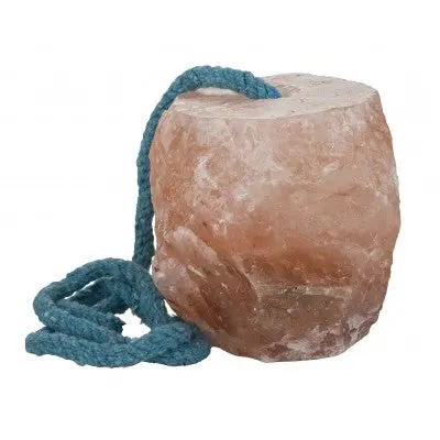 Gatsby Natural Himalayan Rock Salt With Rope For Horses 1