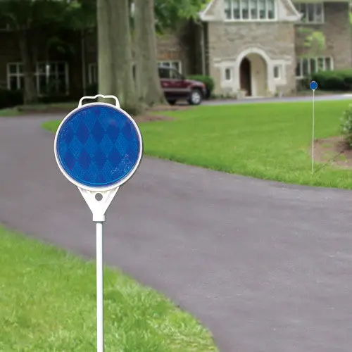Hillman Driveway Marker Blue 1