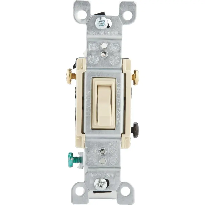 Leviton Quiet Grounded Toggle Ivory 15A 3-Way Switch 1