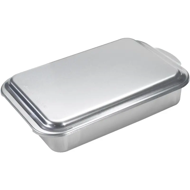 Nordicware 9 In. X 13 In. Aluminum Cake Pan With Lid 1