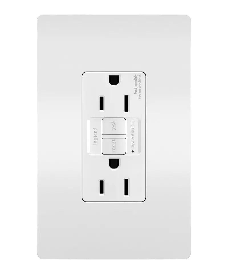 Pass & Seymour Spec Grade 15A Tamper Resistant Self Test Gfci Receptacle, White 1
