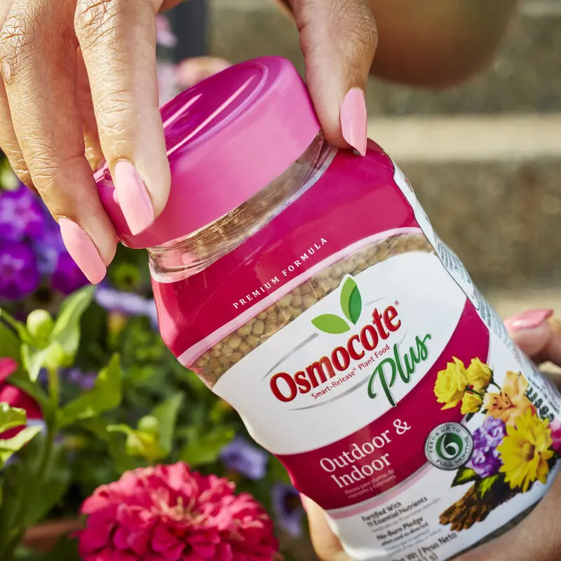 Scotts Osmocote Smart-Release Plant Food Plus Outdoor & Indoor, 8 Lb. 1