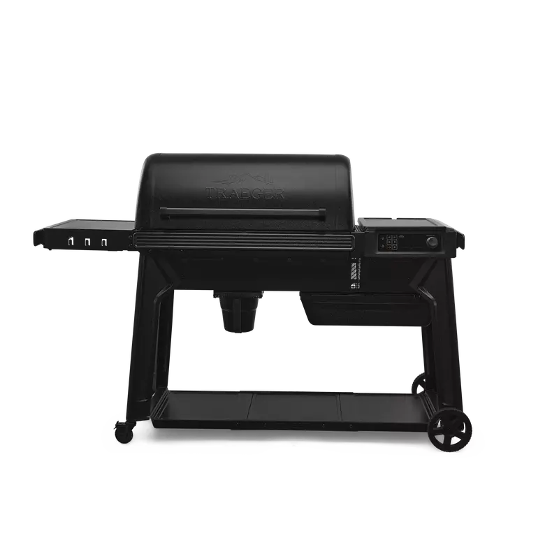 Traeger Woodridge™ Pro Pellet Grill 1