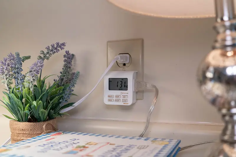 Woods Home Indoor 7-Day Digital Timer 2