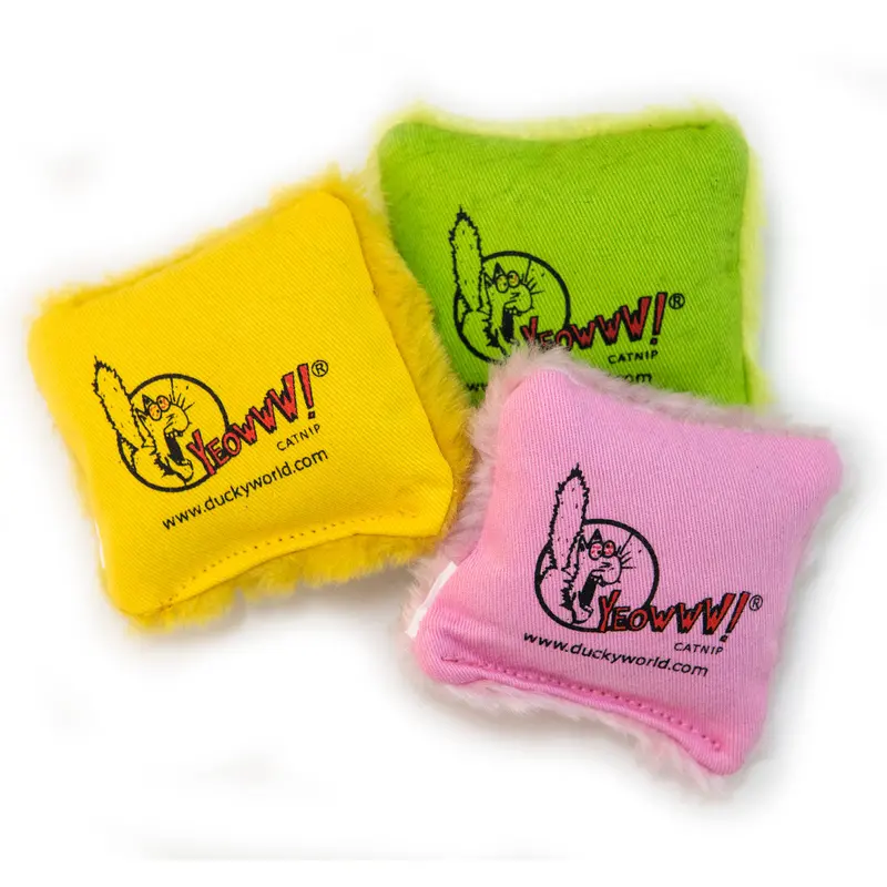 Yeowww! Catnip Pillows Cat Toy 1