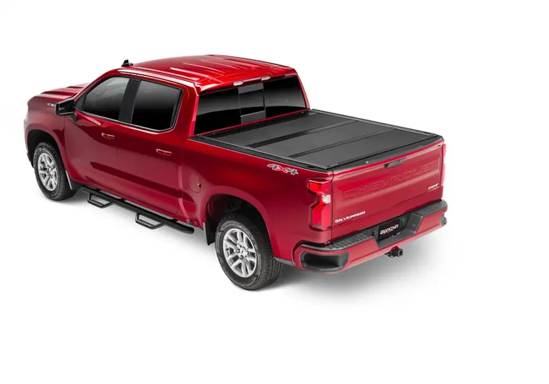 Undercover Ax12018 Hard Folding Tonneau Cover – Fits 2014–2019 Gm Light-Duty Trucks, 5.9-Foot Length 1