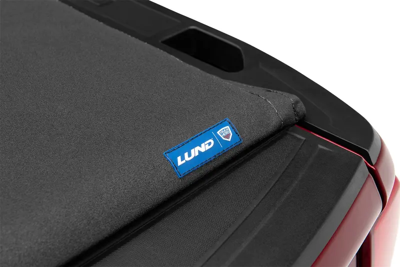 Lund Genesis Elite Roll-Up Tonneau Cover – Black (Excludes Carbon Pro Beds) 1